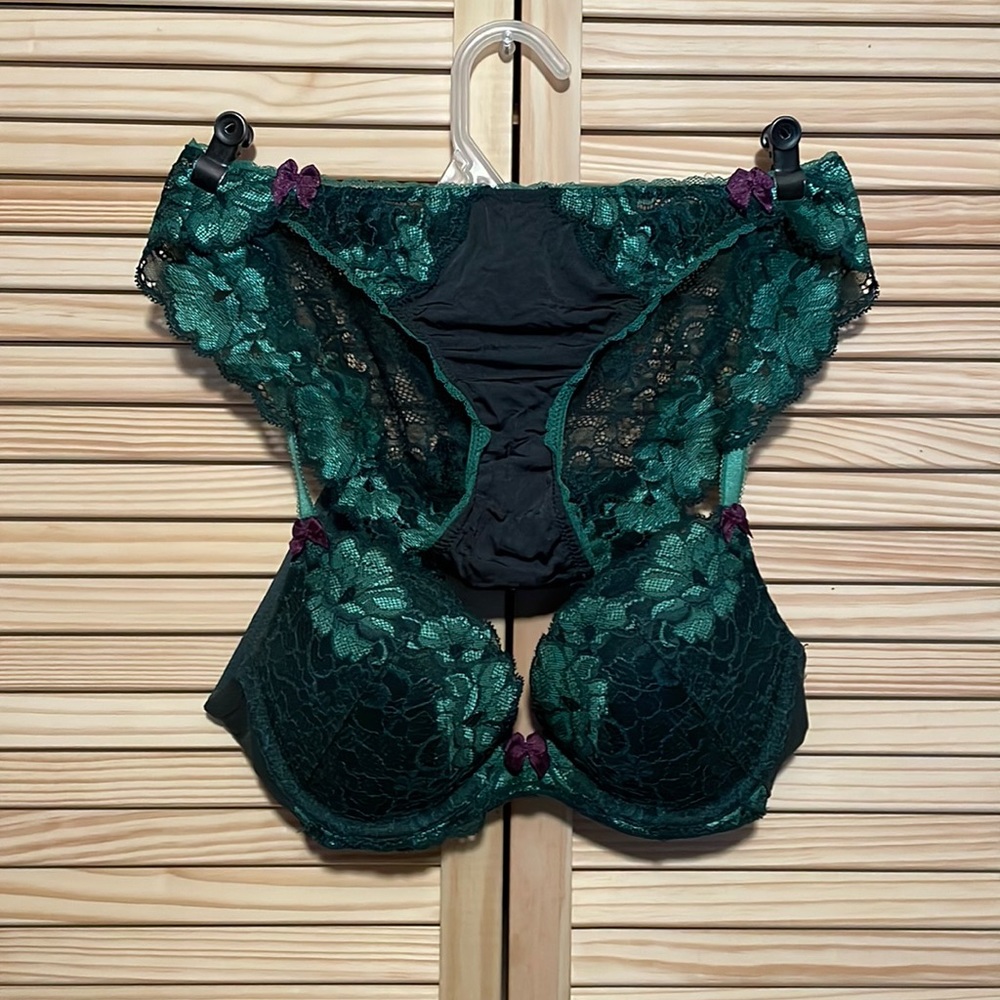 Adore Me- Push-up Plunge Bra and Panties